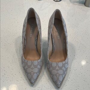 Coach Women's Stylish Gray Patterned Heels